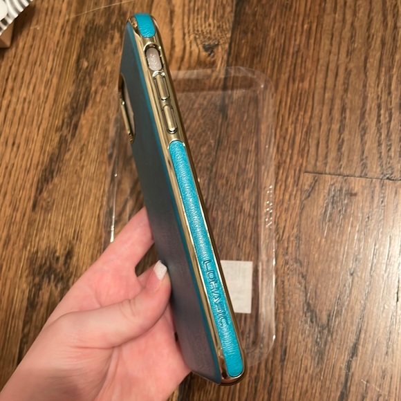 🩵iPhone Case🩵 - Picture 3 of 4